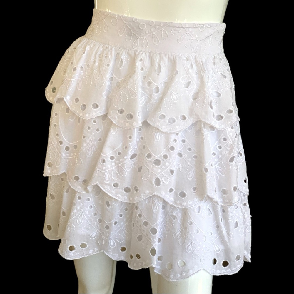 MICHAEL KORS WHITE COTTON EYELET RUFFLE SCALLOPED HEM MINI SKIRT. WOMEN’…